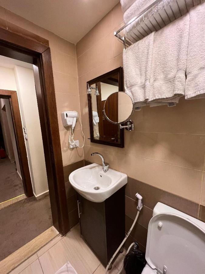 Shaqilath Hotel Wadi Musa Extérieur photo