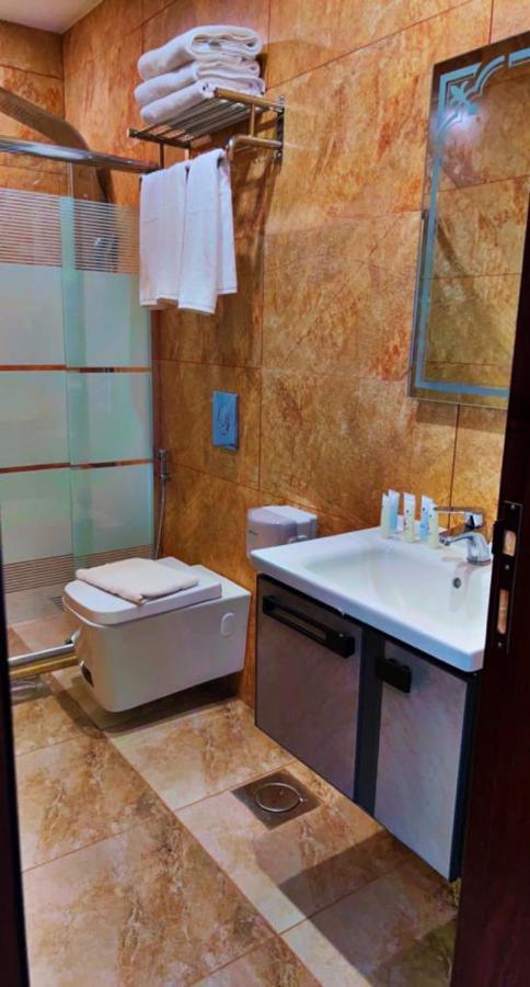 Shaqilath Hotel Wadi Musa Extérieur photo